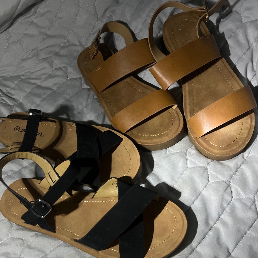 Women’s sandals